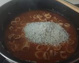Foto del paso 4 de la receta: Arroz meloso de chipis y merluza