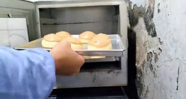Langkah-langkah untuk membuat Resep Roti O Oven Tangkring Takaran Sendok