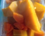 A picture of step 1 of Pumpkin soup.
