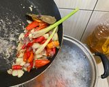 Foto langkah ke 6 dari resep Asem-asem Buntut Sapi.