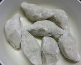 A picture of step 2 of Sweet Potato and Rice Flour Dumplings.