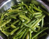 A picture of step 1 of Cluster beans sabji in curd.