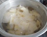 Foto langkah ke 1 dari resep Singkong Goreng "Bawang Putih".