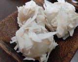 Foto langkah ke 7 dari resep Khanom Tom (Bola ketan ala Thailand).
