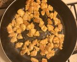 Foto del paso 4 de la receta: Pollo a la mostaza con papas y arroz 🍗🥔🍚