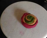 A picture of step 4 of Tri colour paratha.