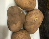 Foto del paso 1 de la receta: Judía verde con patata y chuletas de aguja y pechuga de pollo