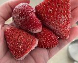 A picture of step 1 of Strawberry & Rose Milkshake 🍓 🌹.