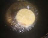 A picture of step 4 of Chicken bread pockets.