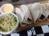 Tacos de carne con Guacamole