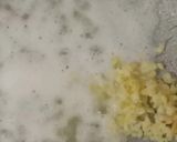 A picture of step 2 of Maa ki Daal.