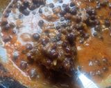 A picture of step 4 of Kala chana masala.