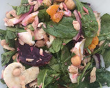 Foto del paso 2 de la receta: Ensalada de espinaca con bonito del norte