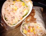 Foto langkah ke 7 dari resep Vegan salad wrap.