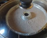 Foto langkah ke 4 dari resep Bolu ketan hitam panggang takaran gelas.