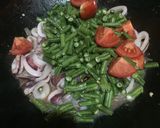 Foto langkah ke 3 dari resep Tumis Cumi Kacang Panjang.