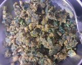 बेसन और मेथी मिक्स भरवां पराठा (besan aur methi mix bharwa paratha recipe in Hindi) रेसिपी चरण 3 फोटो