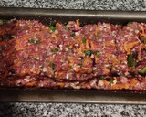 Foto del paso 2 de la receta: Pan de carne con vegetales, aceitunas y corazón de queso con calabaza al romero