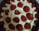 Foto langkah ke 12 dari resep Fraisier Cake (French Strawberry Cake).