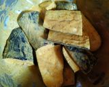 A picture of step 2 of Crispy brinjal chips.