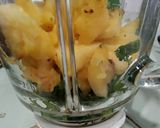 Foto langkah ke 2 dari resep Jus Nanas Seledri (Dietable).
