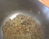 Foto del paso 4 de la receta: Conejo con champiñones a la cerveza en olla exprés