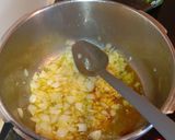 Foto del paso 2 de la receta: Pollo en salsa