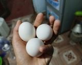 Hình bước làm 1 của món Trứng sốt cay