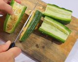 Foto langkah ke 1 dari resep Tumis Pare Cumi Asin.