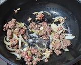 Foto langkah ke 2 dari resep Tumis Wortel Buncis Daging Giling.