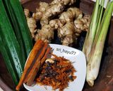 Foto langkah ke 1 dari resep Wedang Rempah Susu.