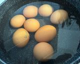 Foto del passaggio 1 della ricetta Uova affumicate gratinate