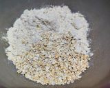 A picture of step 1 of Dal- oats paratha.