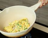 Foto langkah ke 3 dari resep Sohun Kuah Telur Pedas Devina Hermawan.
