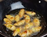 Foto langkah ke 5 dari resep Molen Pisang.