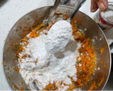 Foto del paso 5 de la receta: Queque de zanahoria 🥕 y naranja 🍊