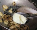 A picture of step 4 of Butter Garlic Mushroom.