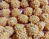 Foto langkah ke 4 dari resep Crispy Bubble Crumb Chicken Ball.
