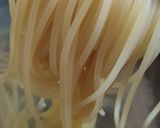 Foto langkah ke 1 dari resep Spaghetti 10 menit jadi.