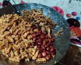 Foto langkah ke 1 dari resep 28. Kering Tempe Kacang dan Teri.