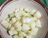 Foto langkah ke 2 dari resep Sop Buah Melon Alpukat.