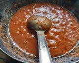 A picture of step 6 of Dhaba style paneer tikka masala gravy.