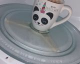 Foto del paso 3 de la receta: Bizcochuelo en taza de chocolate y dulce de leche