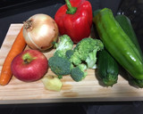 Foto del paso 1 de la receta: Verduras sabrosas al wok light