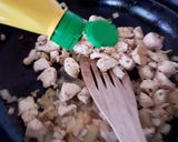 A picture of step 2 of My Medditeranean Tasting Chicken with Spaghetti. 😅.