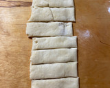 Fahéjas kontyok recept fázis 4 fotója