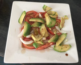 Foto del paso 5 de la receta: Croquetas de carne con ensalada de tomate y aguacate 🥑 🍅 y pimientos de Padrón