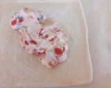 A picture of step 3 of Cannelloni di pane bread cannelloni.