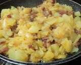 Foto del paso 5 de la receta: Machacón (Patatas Revolconas) 🥔 🍳