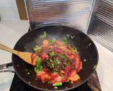 Hình bước làm 3 của món Heo Quay Kho Cải Chua (cải tươi)